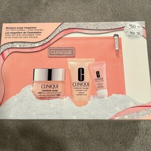 Clinique Moisture Surge Megastars NWT